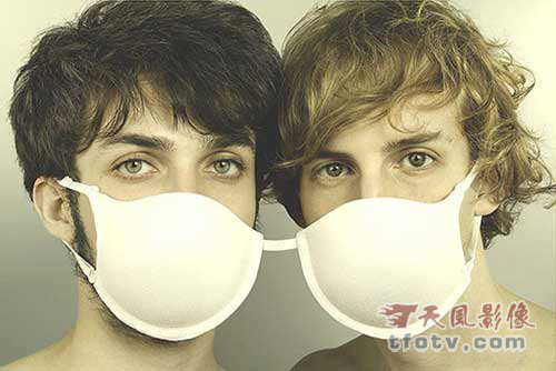 把胸罩卖给男生,你能做得到吗?