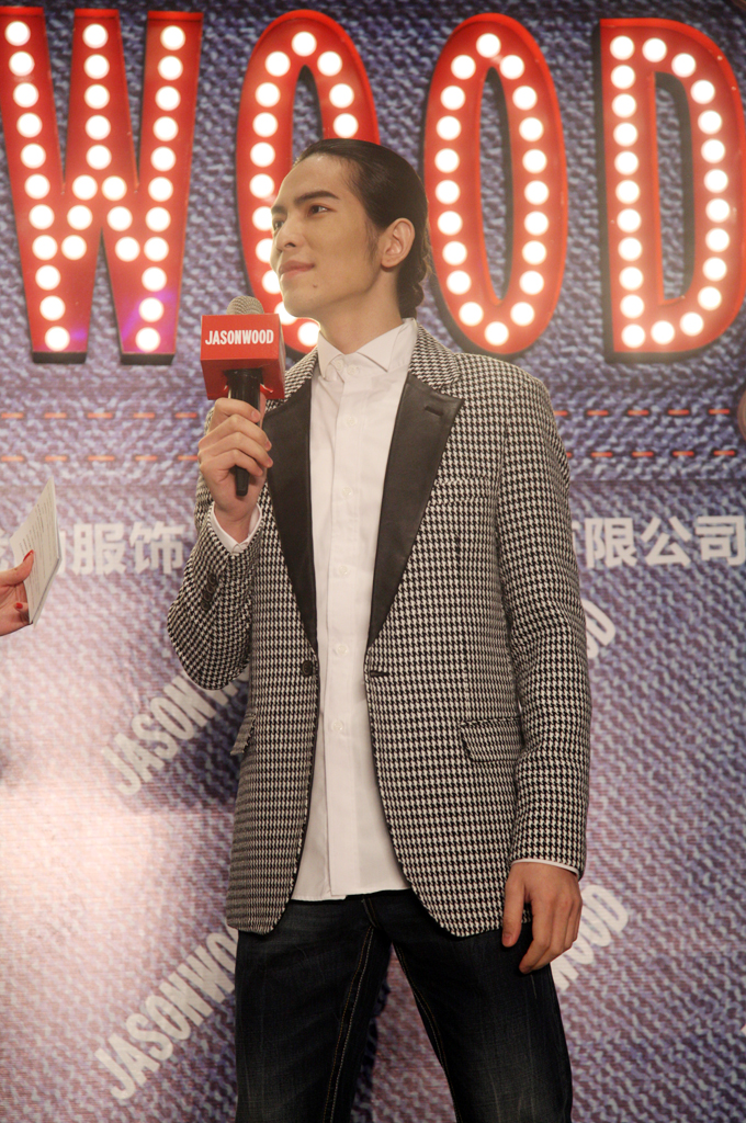 JASONWOOD品牌代言人金曲歌王萧敬腾接受媒体群访