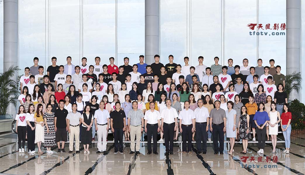 毕业合影，杭州新员工入职合影，杭州迎新合影拍摄